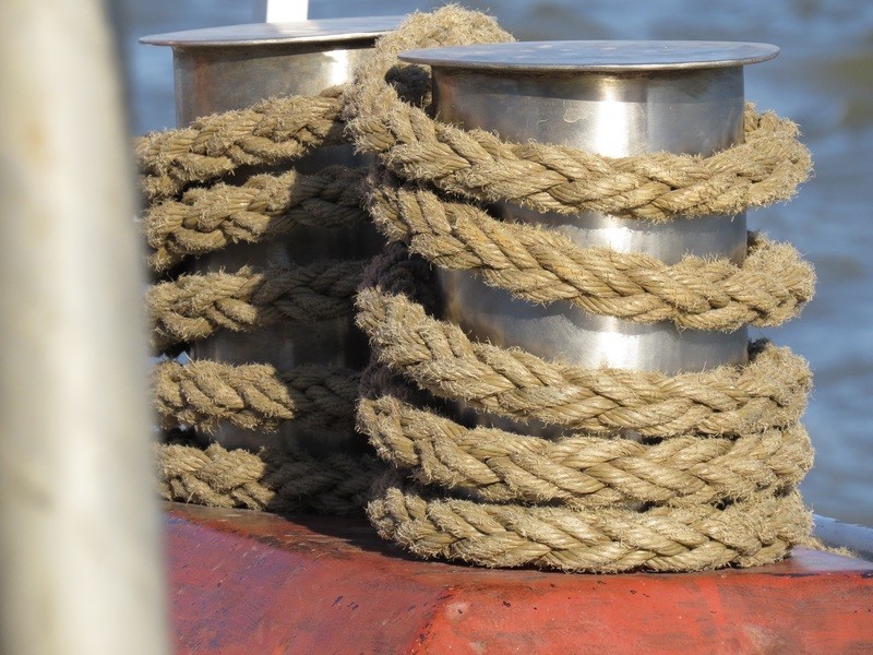 maintenance of mooring ropes